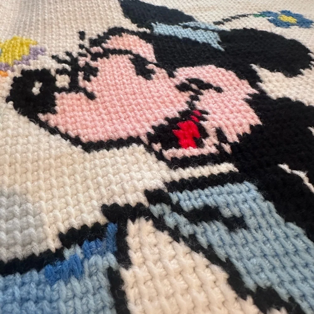 Vintage Handmade Mickey & Minnie Mouse Crochet Knit Blanket Throw Decor 40 x 47" - Picture 11 of 11